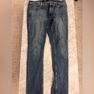 PAIGE Lennox Slim Straight Jeans – Light Wash – Size 32